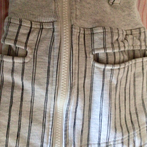 Lululemon - RARE “Full Metal” Jacket with Pinstripe pattern in size 6 - Picture 4 of 6